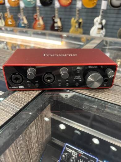 Focusrite Scarlett 2i2 3rd Generation USB 2.0 Audio Interface